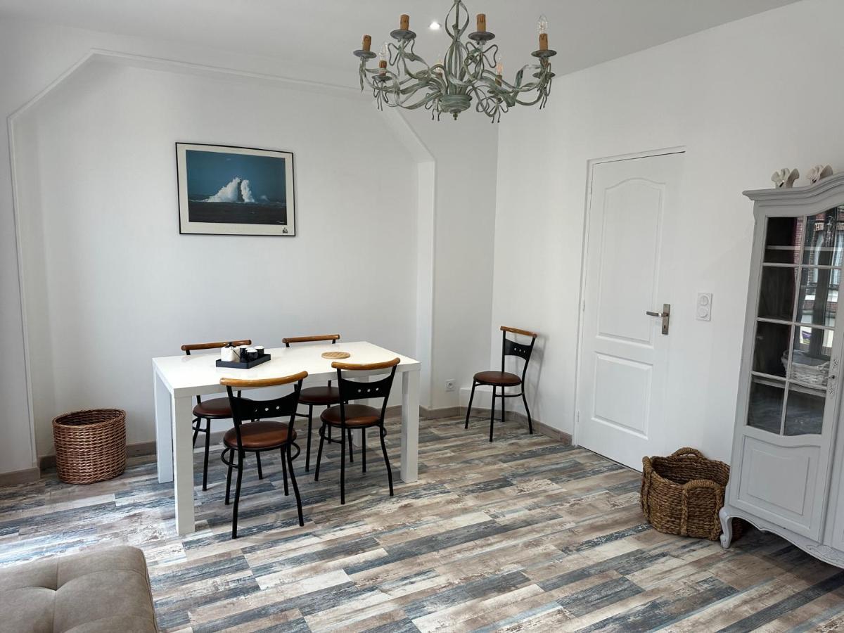 Des Beaux Appartements Deluxe Dieppe Exterior foto