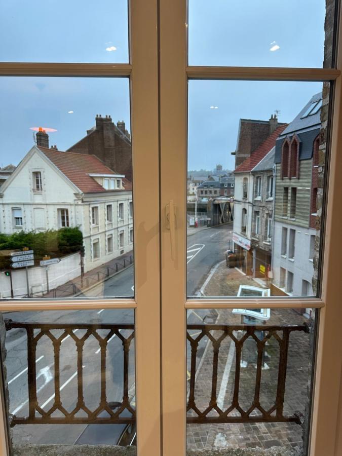 Des Beaux Appartements Deluxe Dieppe Exterior foto
